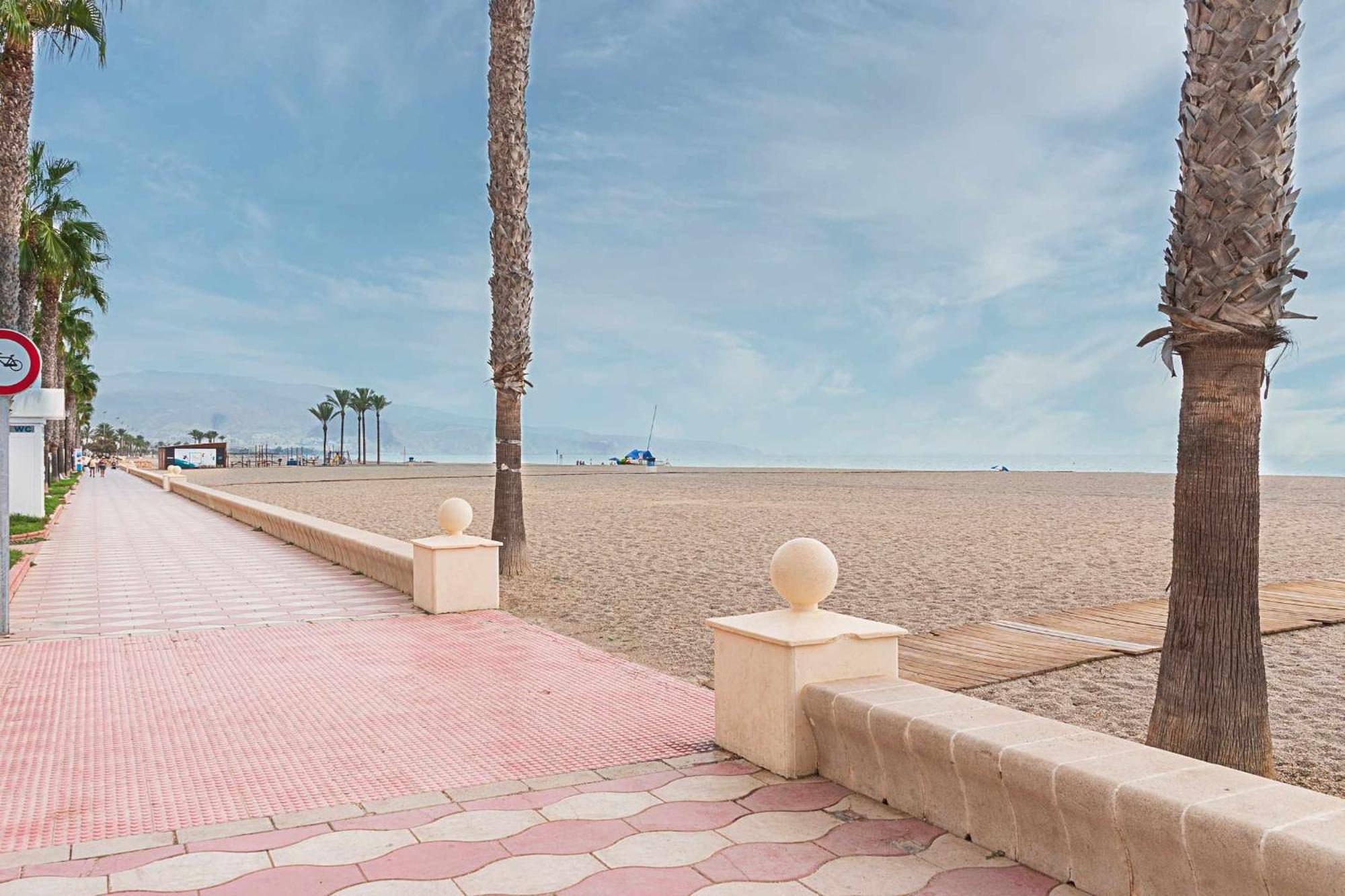 דירות רוקאוטס דה מר Casa Playa Roquetas מראה חיצוני תמונה